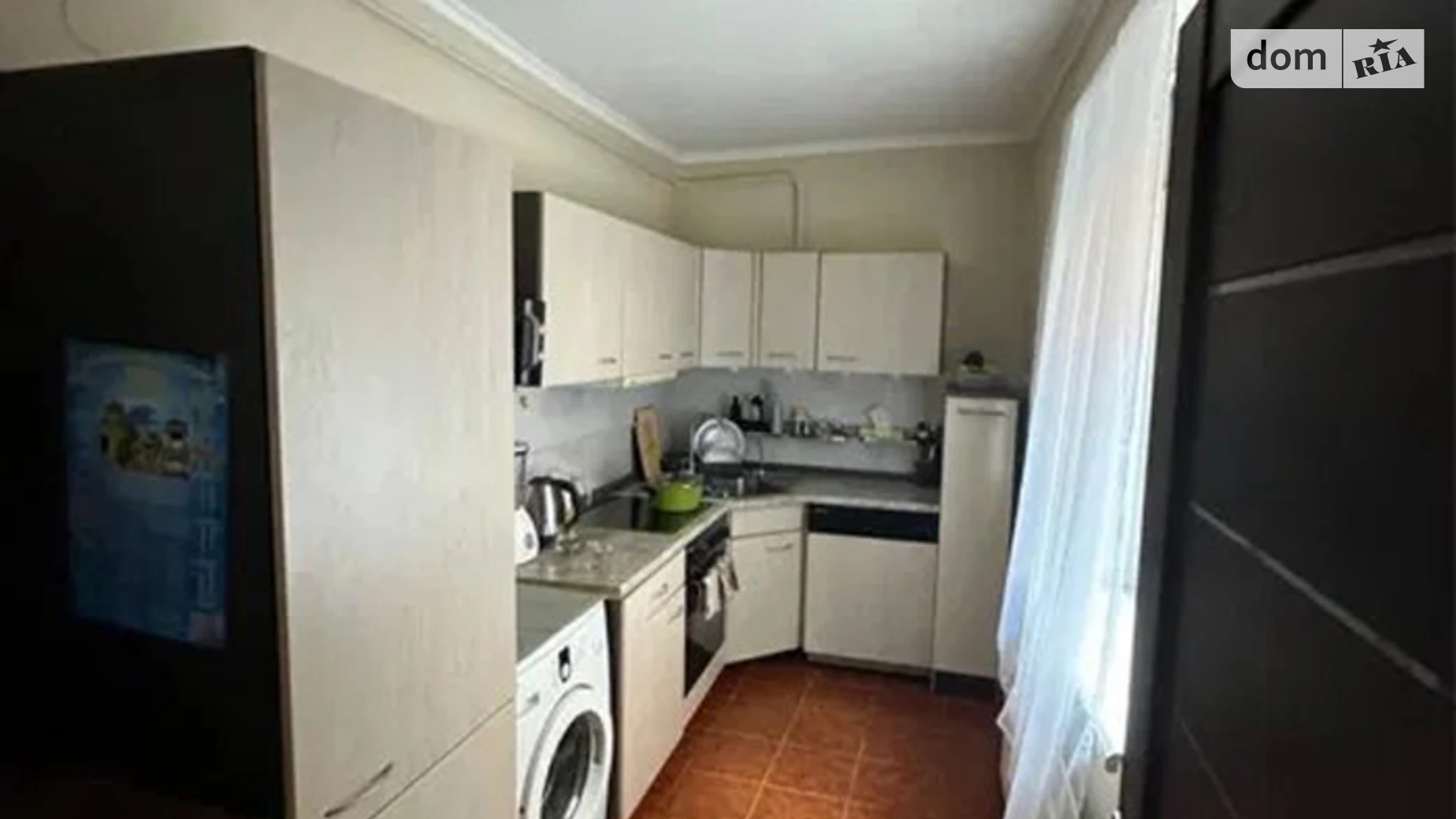 Продается 2-комнатная квартира 54 кв. м в Ужгороде, ул. Украинская - фото 3