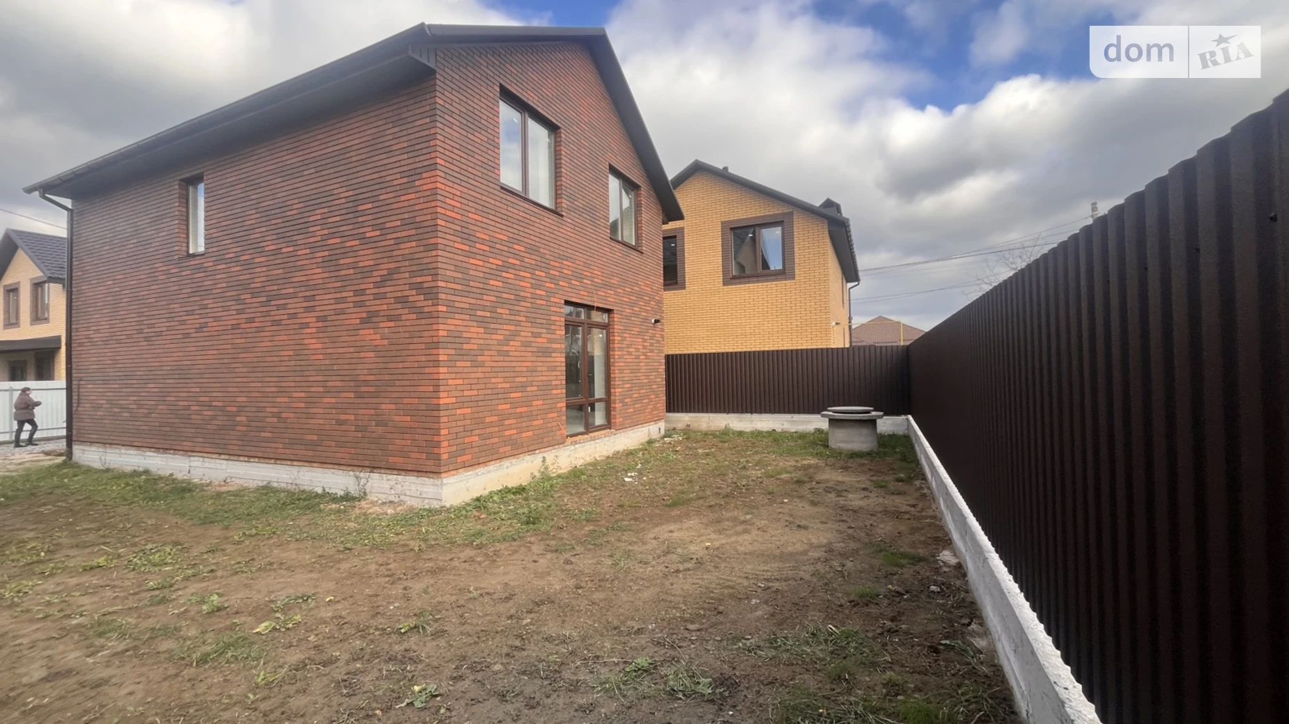 Продается дом на 2 этажа 105 кв. м с подвалом, цена: 89000 $ - фото 3