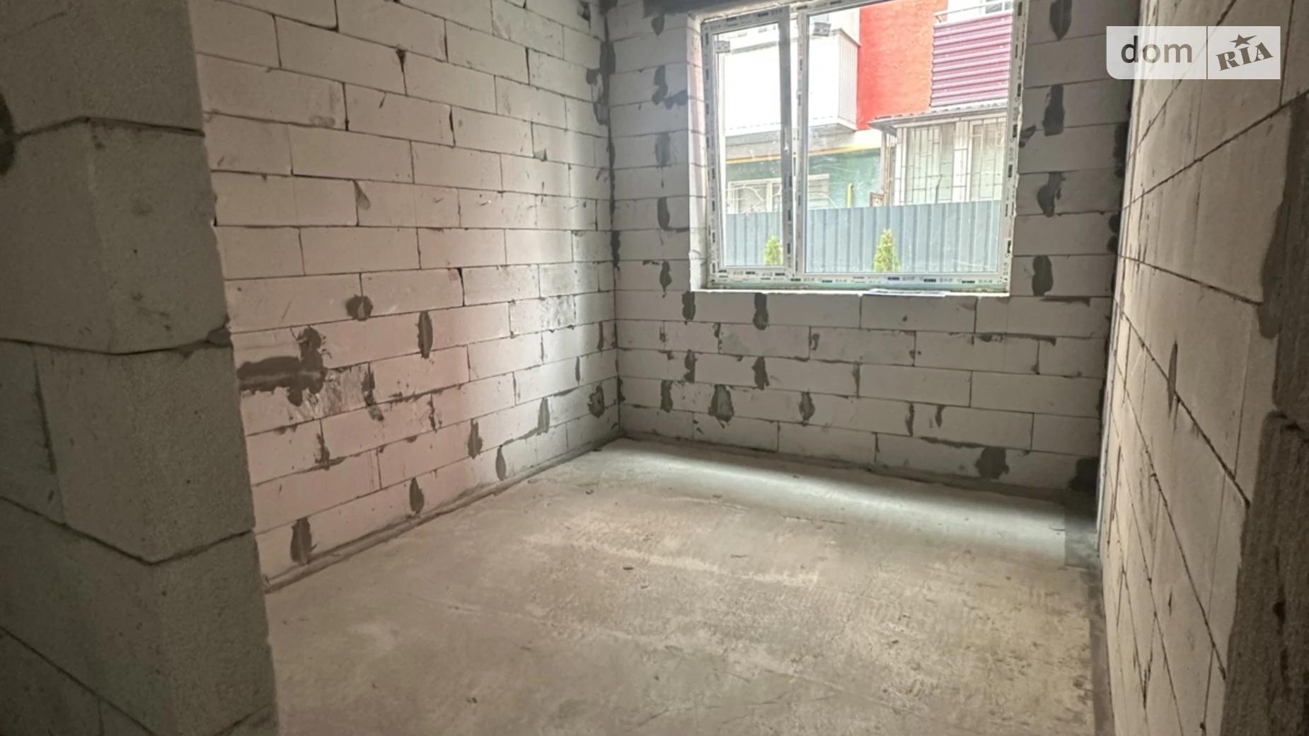 Продается дом на 2 этажа 98 кв. м с бассейном, цена: 80000 $ - фото 5