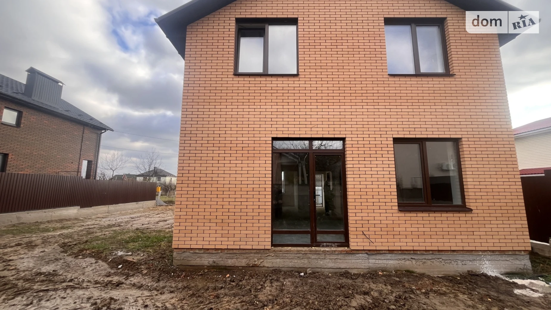 Продается дом на 2 этажа 125 кв. м с баней/сауной, цена: 85000 $ - фото 2