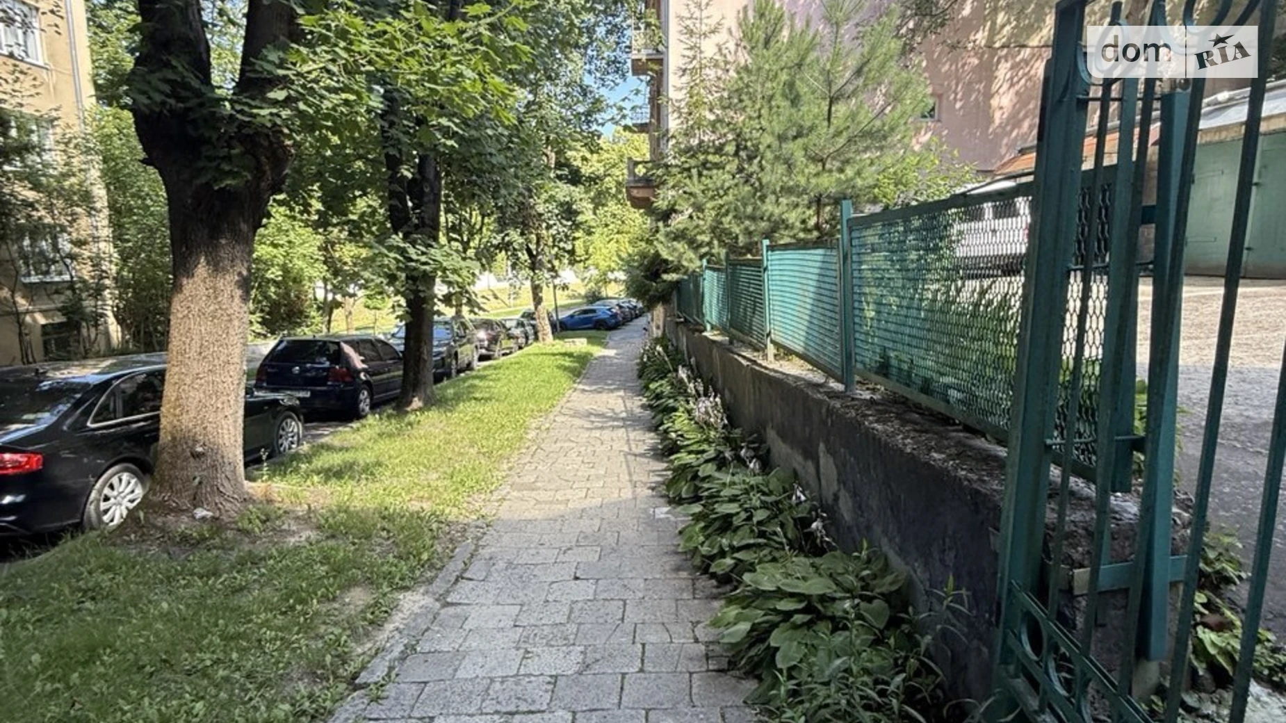 Продается дом на 3 этажа 90 кв. м с садом, цена: 127000 € - фото 4