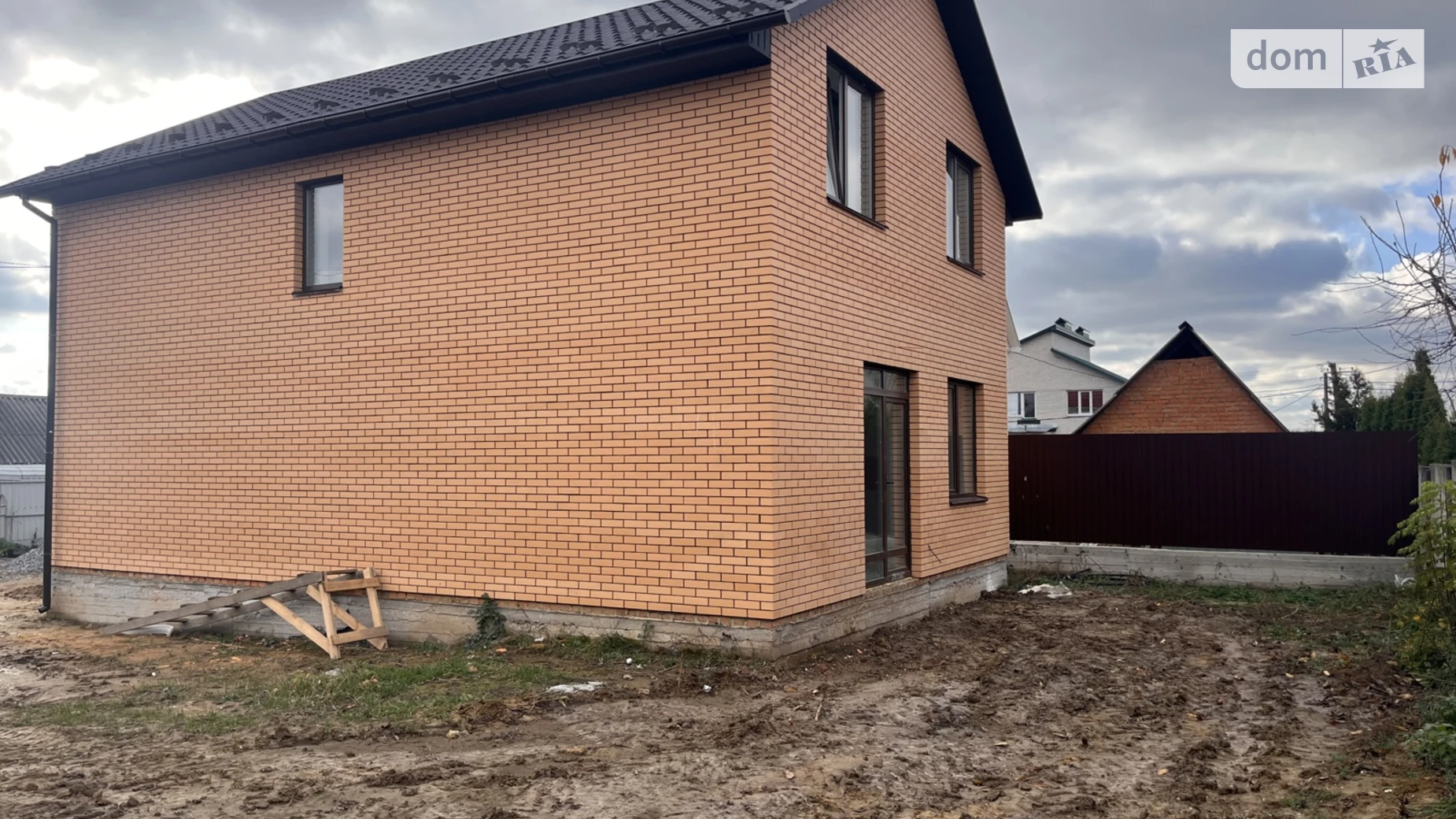 Продается дом на 2 этажа 125 кв. м с баней/сауной, цена: 85000 $ - фото 3