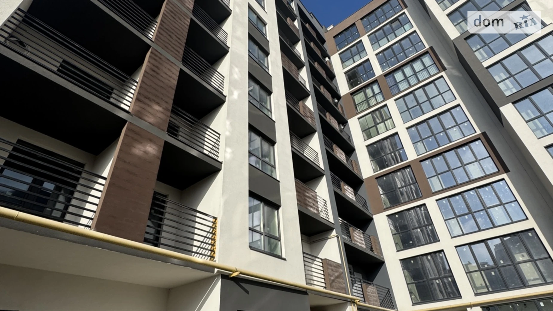 Продается 2-комнатная квартира 81.7 кв. м в Хмельницком, ул. Панаса Мирного, 9 - фото 2