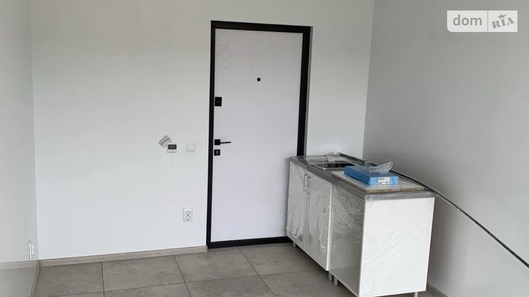 Сдается в аренду офис 14 кв. м в бизнес-центре, цена: 5000 грн - фото 4