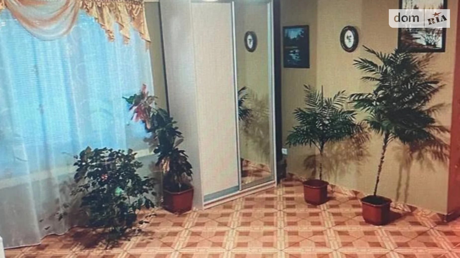 Сдается в аренду одноэтажный дом 100 кв. м с гаражом, цена: 500 $ - фото 4