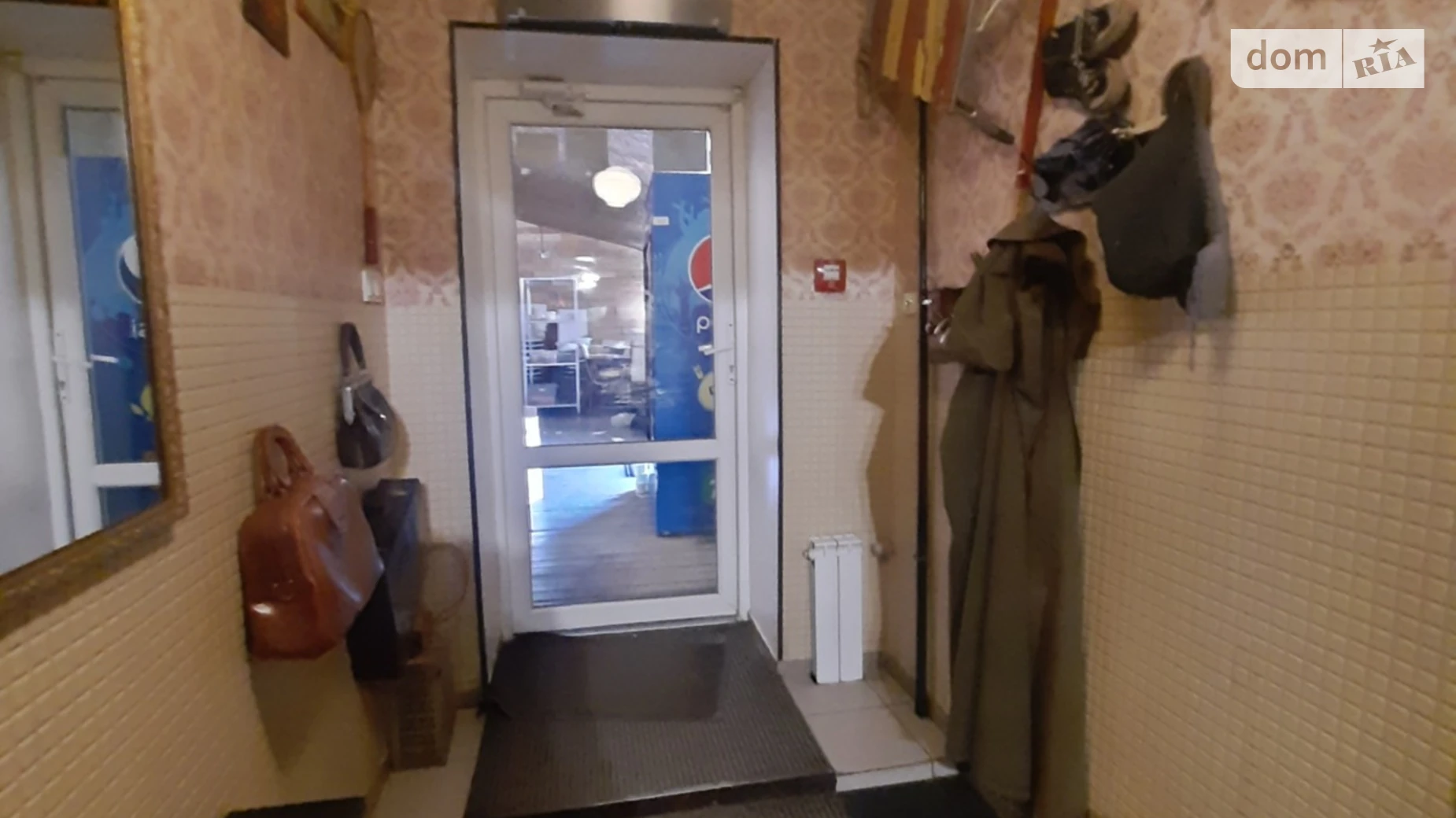 Продается объект сферы услуг 166.9 кв. м в 1-этажном здании, цена: 80000 $ - фото 3