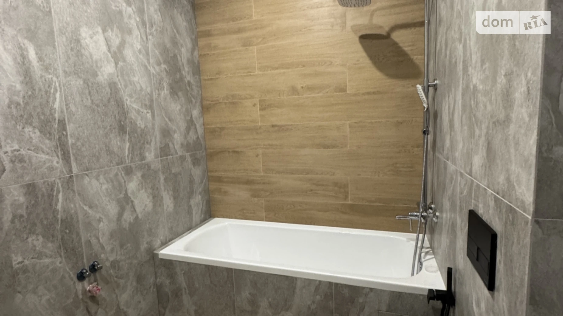 Продается дом на 2 этажа 124 кв. м с бассейном, цена: 125000 $ - фото 3