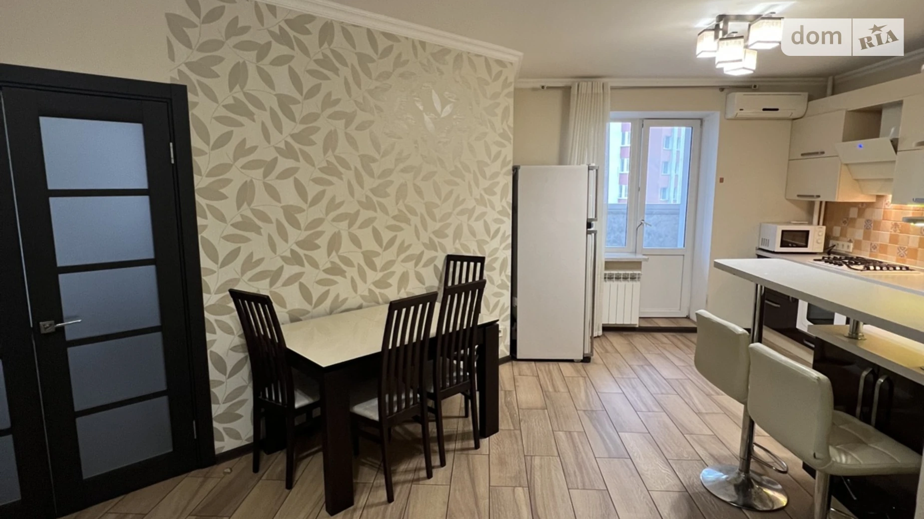 Продается 1-комнатная квартира 59 кв. м в Полтаве, ул. Бедного Александра - фото 3