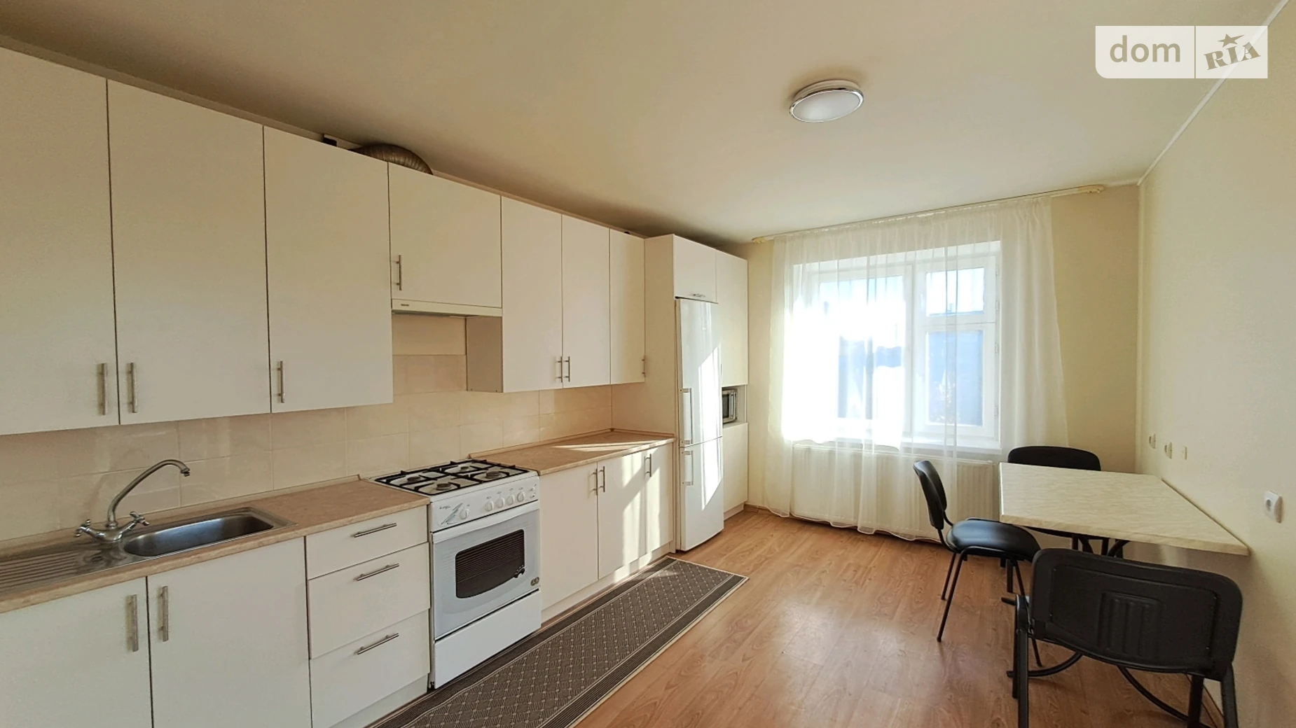 3-комнатная квартира 75 кв. м в Тернополе, ул. Глиняная, 9 - фото 4