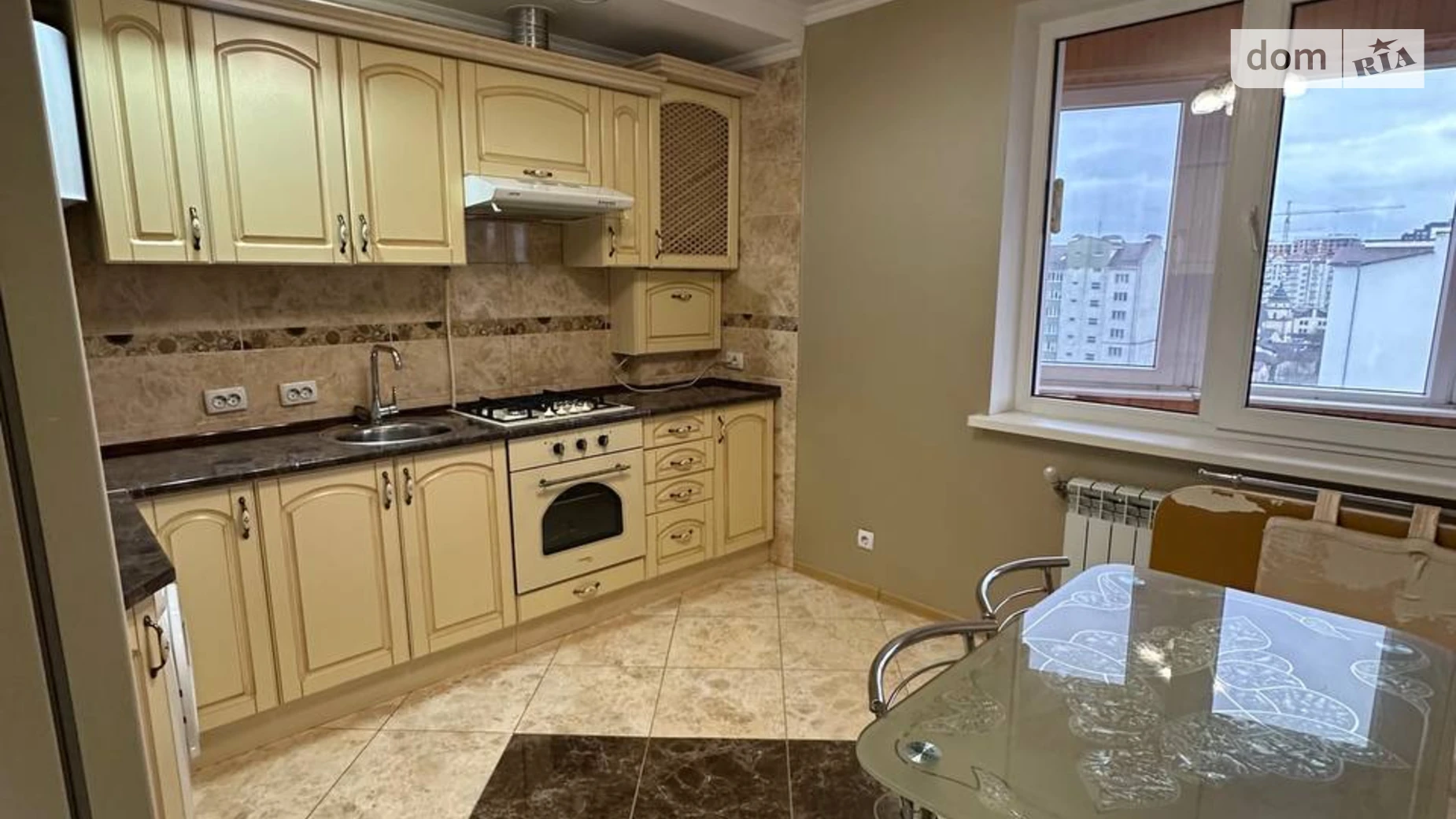 Сдается в аренду 1-комнатная квартира 46 кв. м в Ивано-Франковске, цена: 320 $ - фото 2