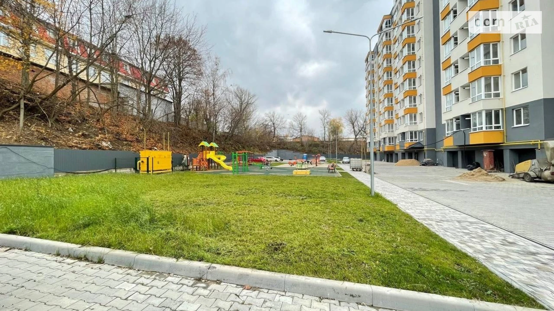 Продается 1-комнатная квартира 43 кв. м в Виннице, ул. Костя Широцкого, 5А - фото 3