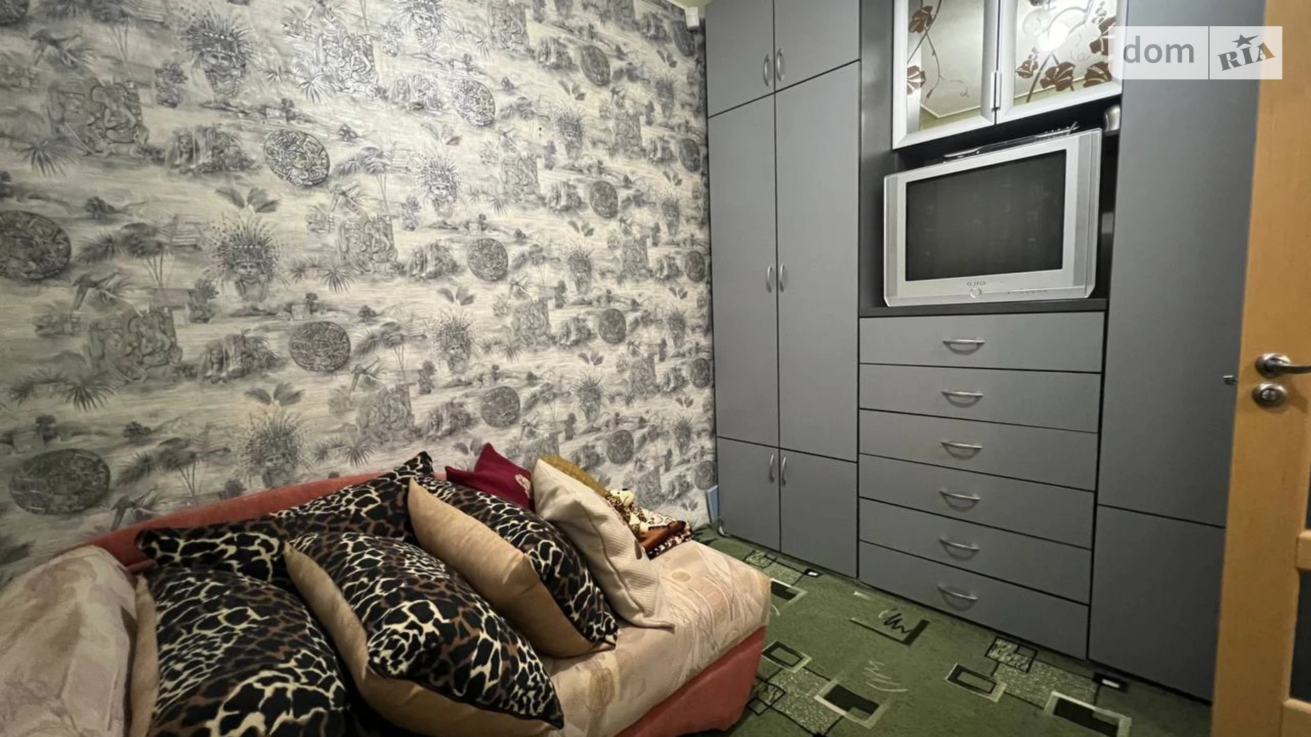 Продается 2-комнатная квартира 89.8 кв. м в Днепре, ул. Исполкомовская, 39 - фото 4