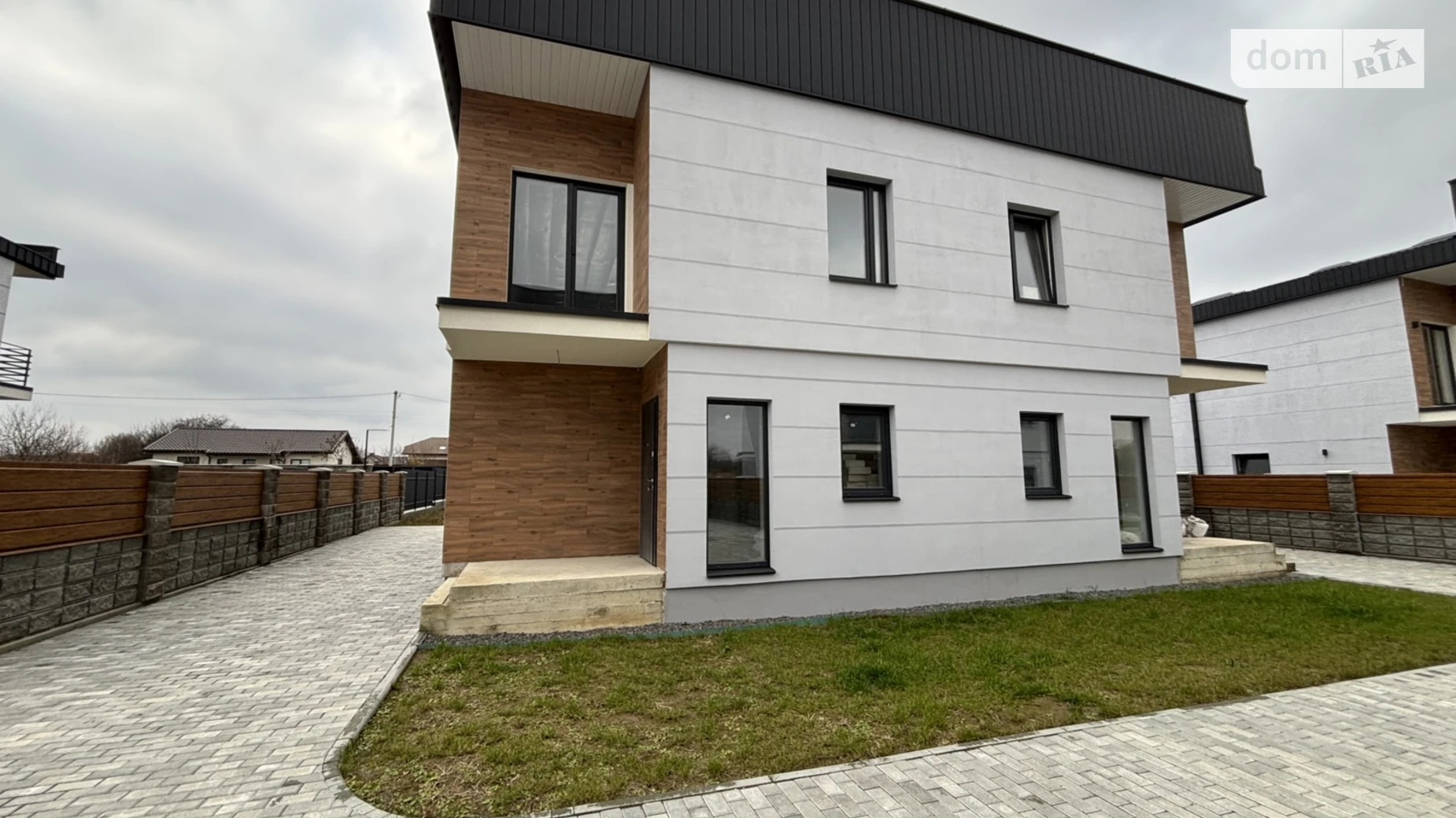 вул. Хорватська, 9 Табла-1 Ужгород, цена: 95000 $ - фото 2