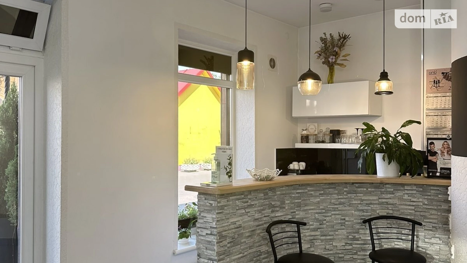 Продається приміщення вільного призначення 50 кв. м в 5-поверховій будівлі, цена: 220000 € - фото 2