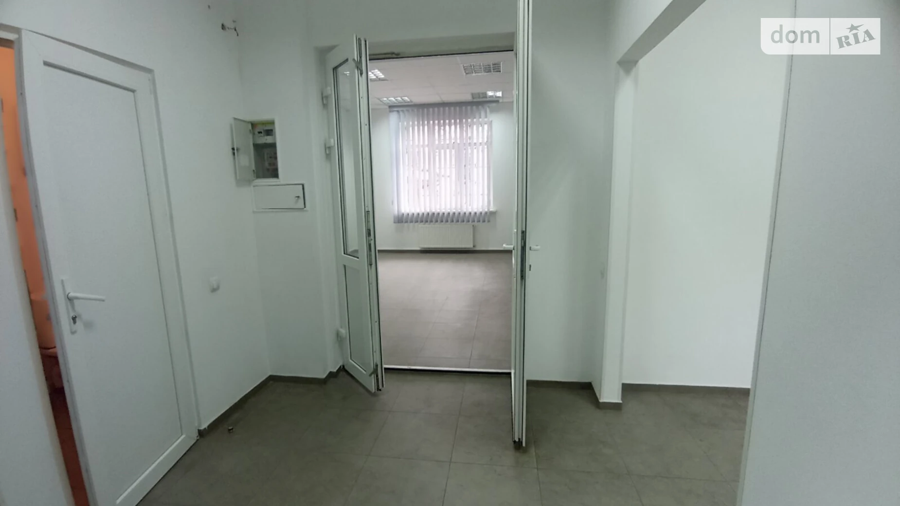 Здається в оренду офіс 112 кв. м в бізнес-центрі, цена: 730 $ - фото 5