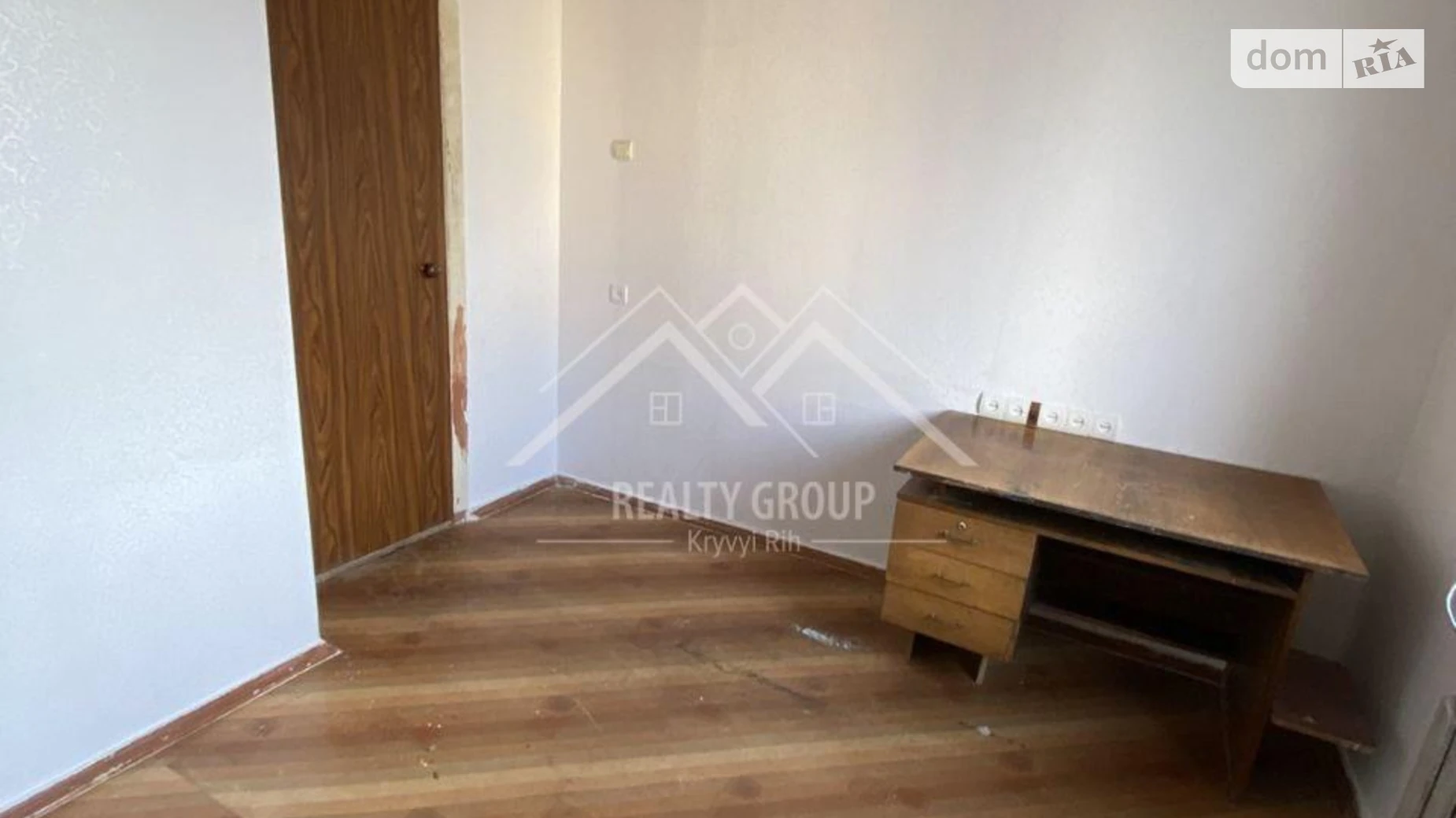 Продается 3-комнатная квартира 65.5 кв. м в Кривом Роге, ул. Горников(50-летия Октября), 48 - фото 2