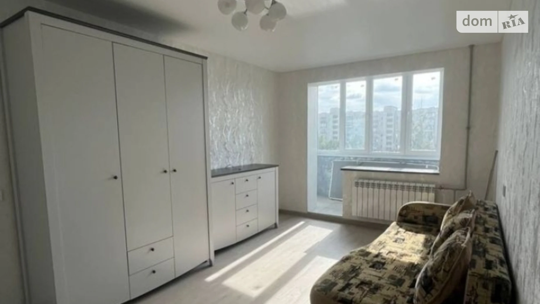 1-комнатная квартира 30 кв. м в Луцке, ул. Защитников Украины(Гордиюк) - фото 2