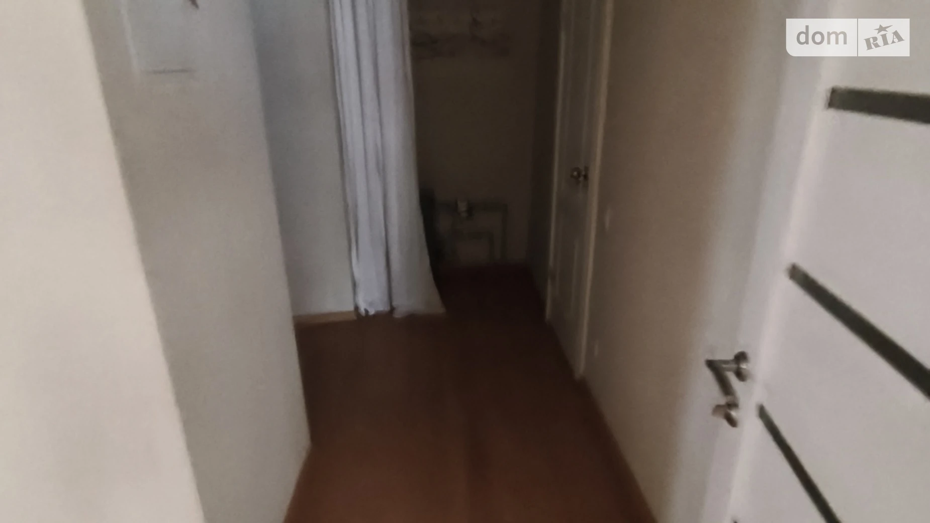 Продается офис 59 кв. м в бизнес-центре, цена: 85000 $ - фото 4