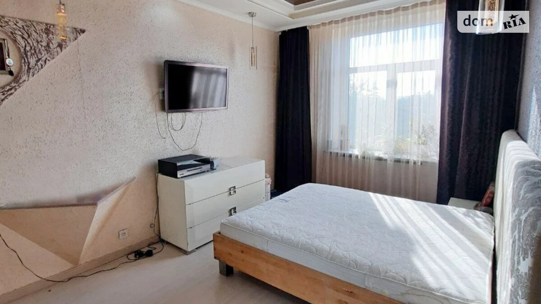 Продается 3-комнатная квартира 81 кв. м в Каменском, просп. Гимназический(Пелина) - фото 3