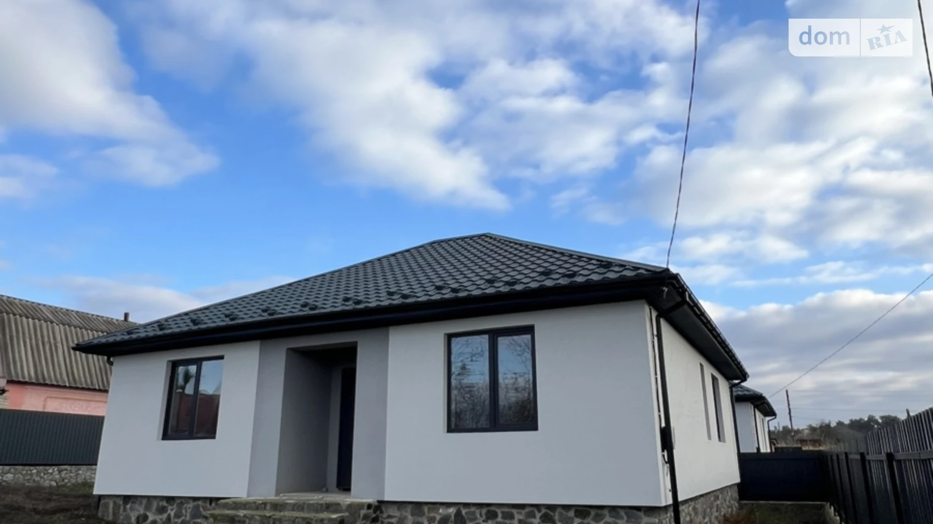 Продается одноэтажный дом 100 кв. м с бассейном, цена: 69000 $ - фото 3