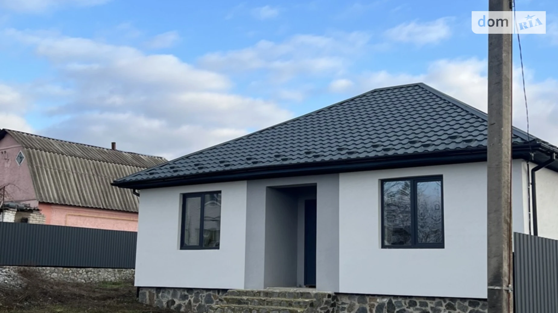 Продается одноэтажный дом 100 кв. м с бассейном, цена: 69000 $ - фото 2