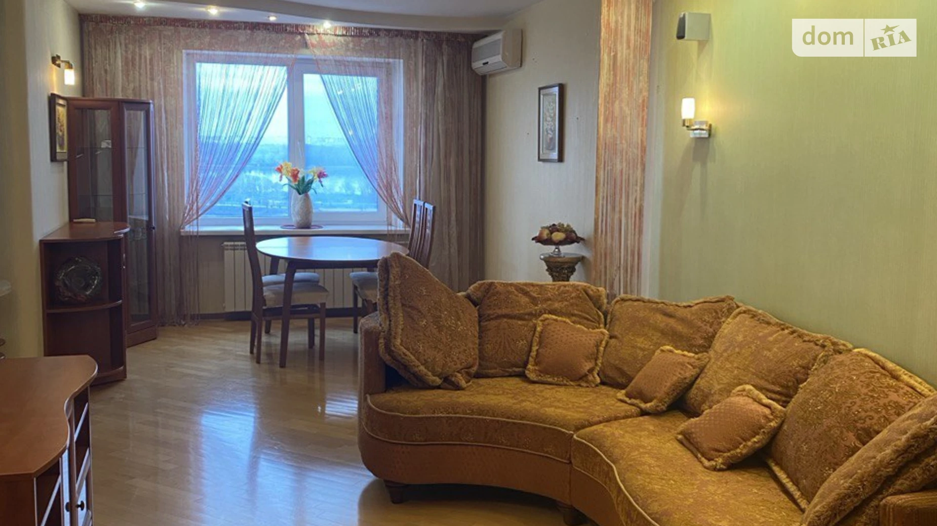 Сдается в аренду 3-комнатная квартира 80 кв. м в Киеве, просп. Владимира Ивасюка, 20А - фото 2