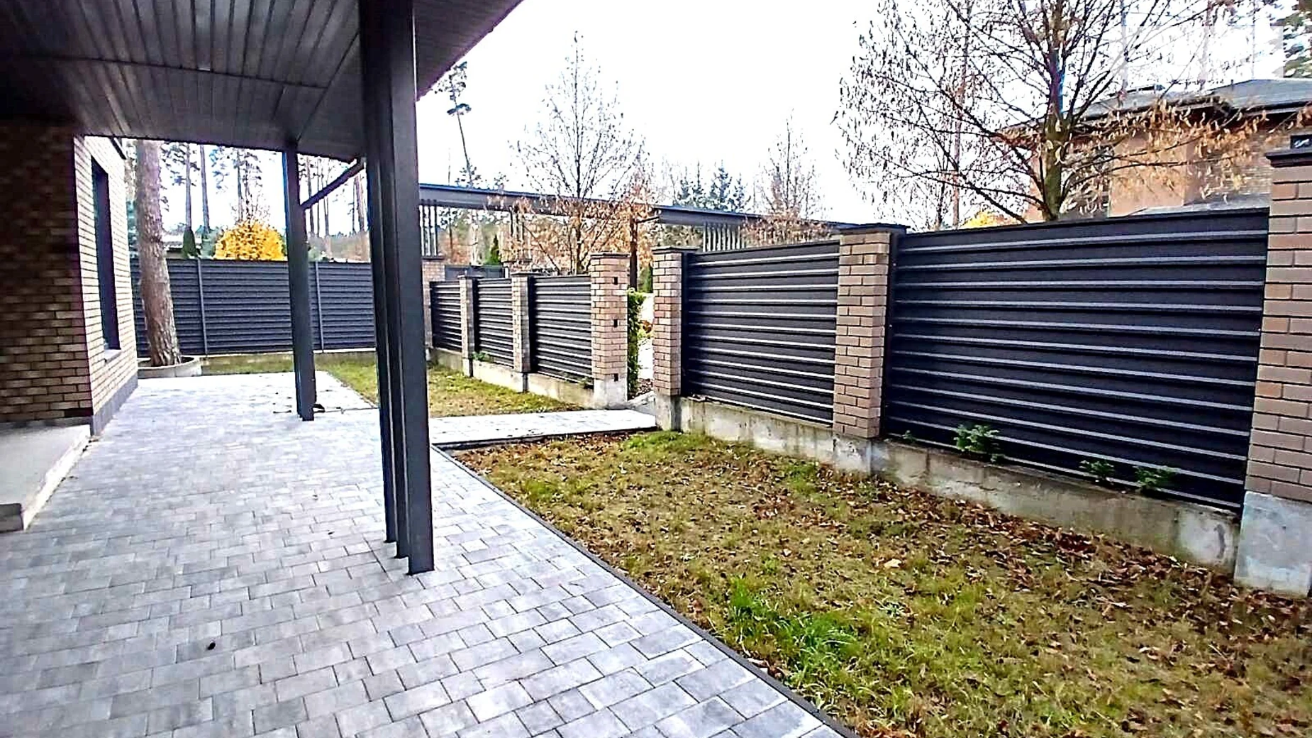 Продается дом на 2 этажа 215 кв. м с камином, цена: 440000 $ - фото 5