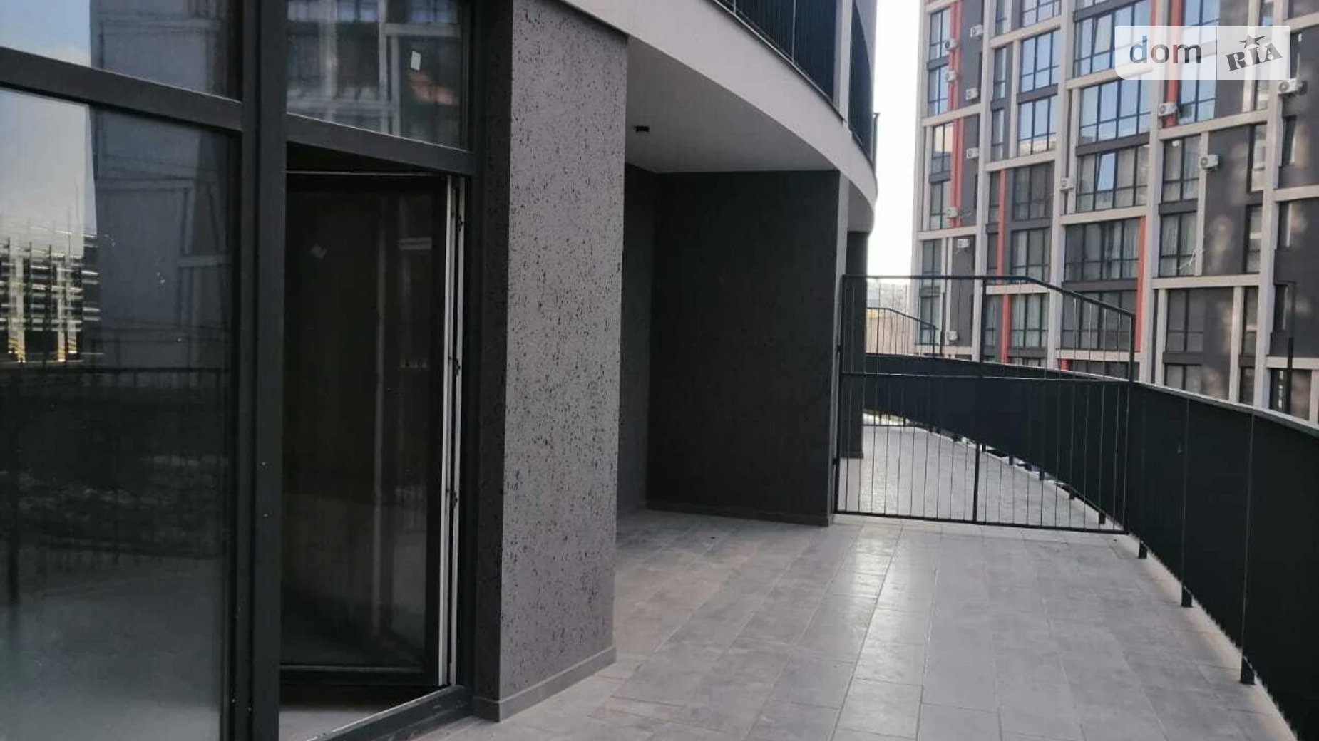 Продается 1-комнатная квартира 57.75 кв. м в Ужгороде, ул. Николая Бобяка, 1Г - фото 2