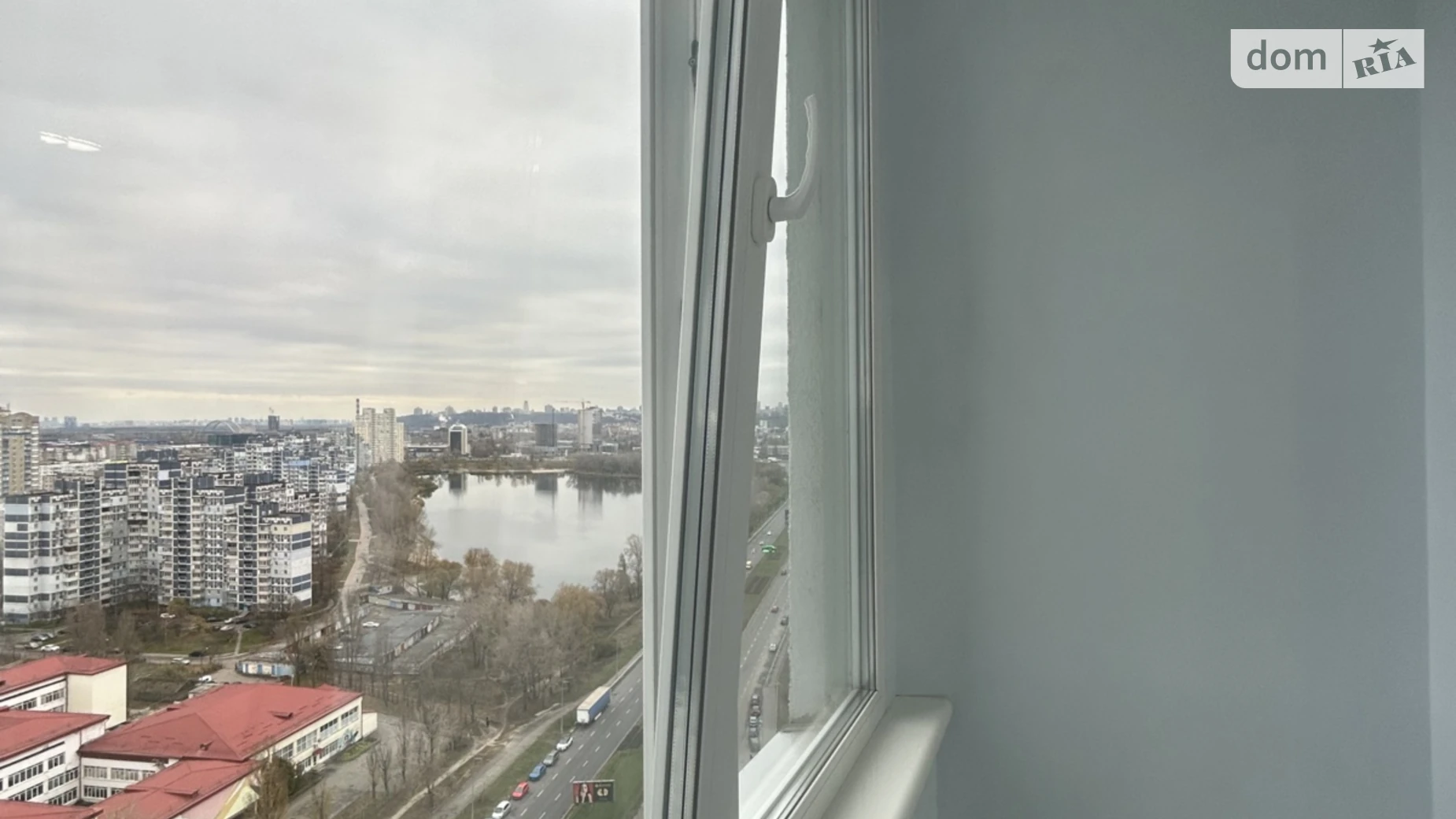 Продается 1-комнатная квартира 46 кв. м в Киеве, просп. Оболонский, 1 корпус 2 - фото 3