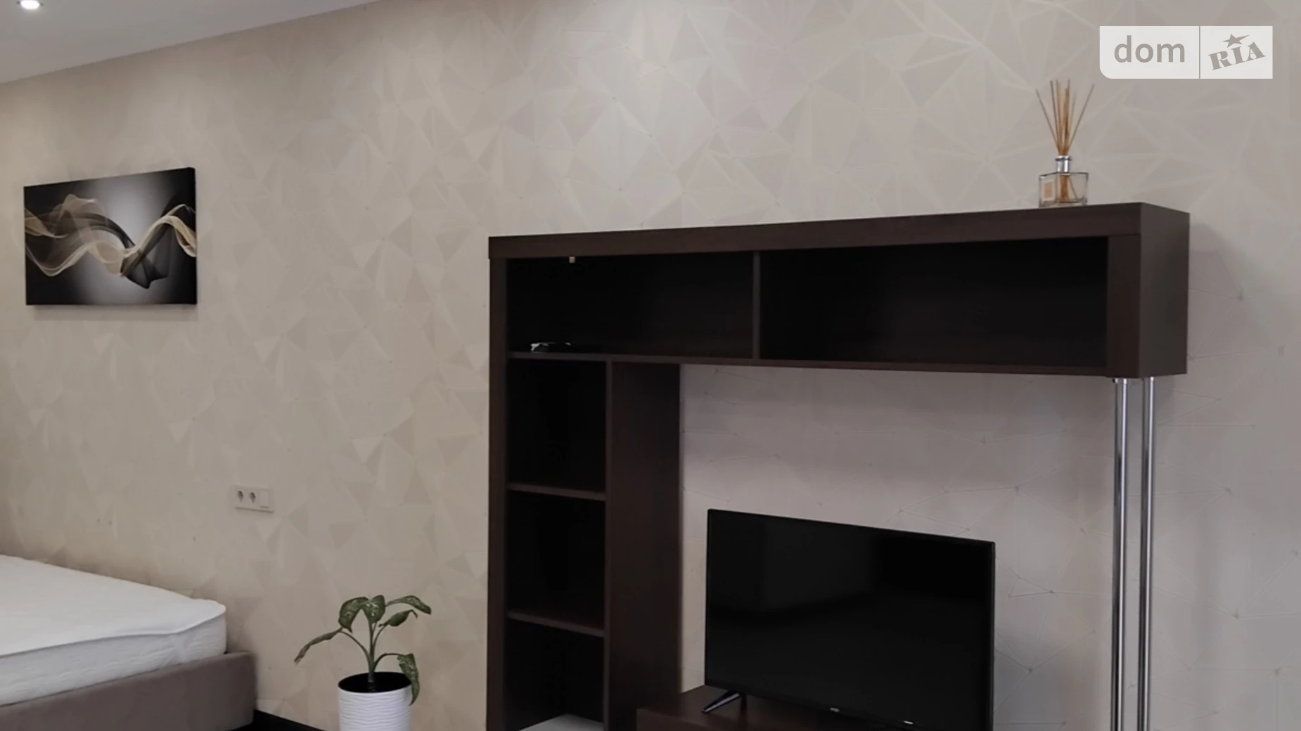 Сдается в аренду 1-комнатная квартира 46 кв. м в Виннице, просп. Коцюбинского - фото 3