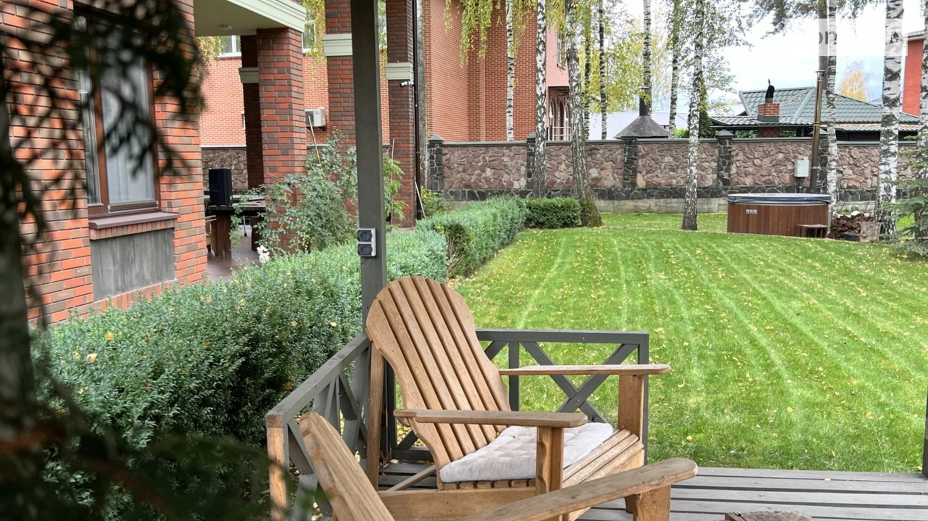 Продается дом на 2 этажа 299 кв. м с мансардой, цена: 600000 $ - фото 2