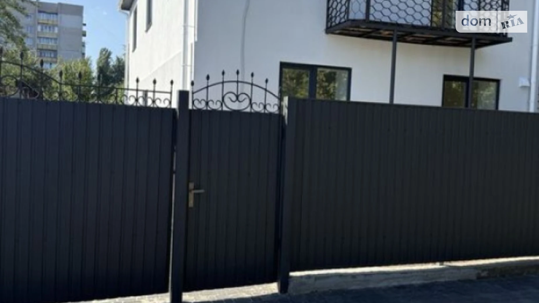 Продается дом на 2 этажа 140 кв. м с мансардой, цена: 140000 $ - фото 2