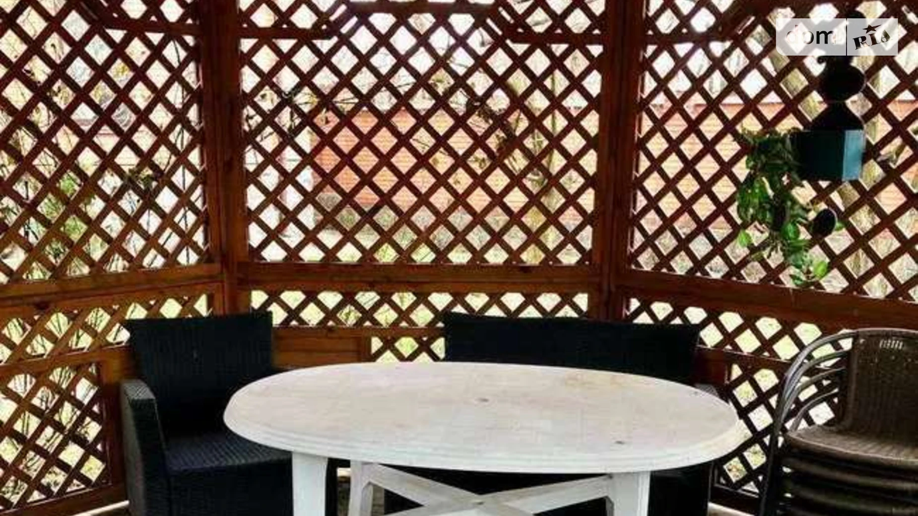 Продается дом на 3 этажа 307 кв. м с беседкой, цена: 270000 $ - фото 2