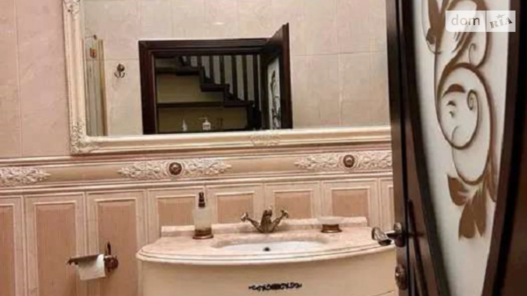 Продается дом на 3 этажа 307 кв. м с беседкой, цена: 270000 $ - фото 3