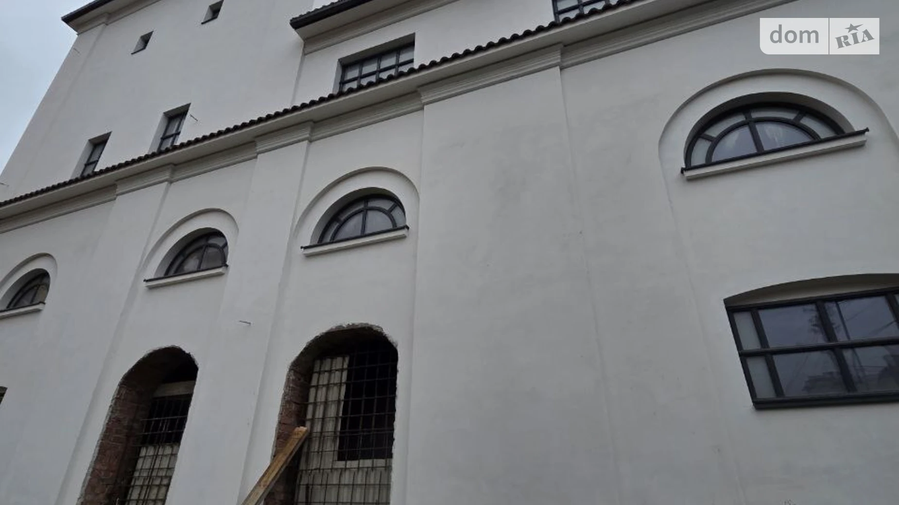 Сдается в аренду помещения свободного назначения 840 кв. м в 3-этажном здании, цена: 3360 $ - фото 2