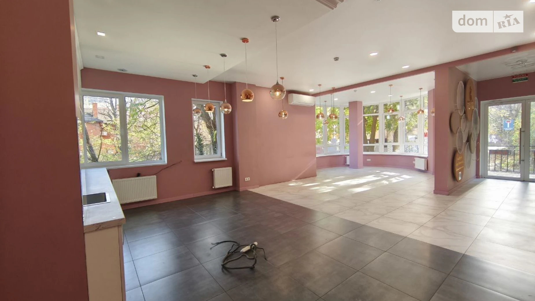 Продается помещения свободного назначения 93 кв. м в 9-этажном здании, цена: 140000 $ - фото 2