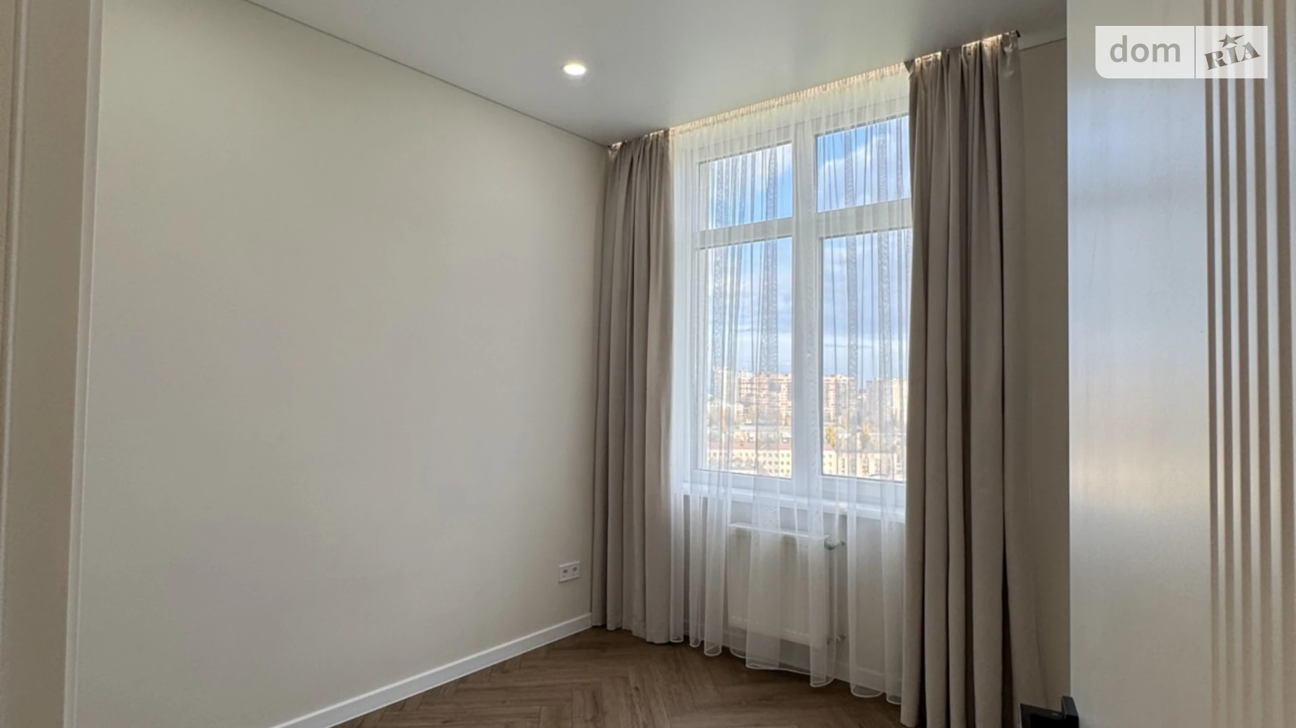 Продається 2-кімнатна квартира 67 кв. м у Одесі, вул. Краснова, 1А - фото 3