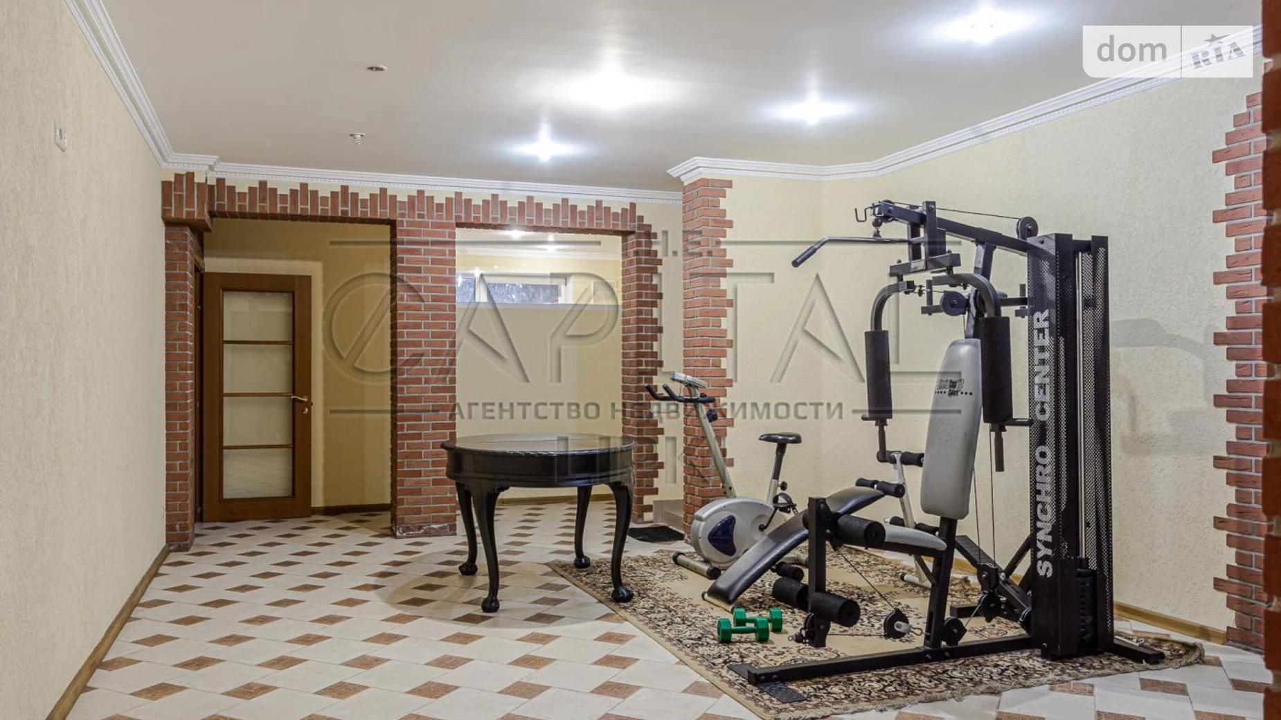 Продается дом на 3 этажа 750 кв. м с бассейном, цена: 850000 $ - фото 4