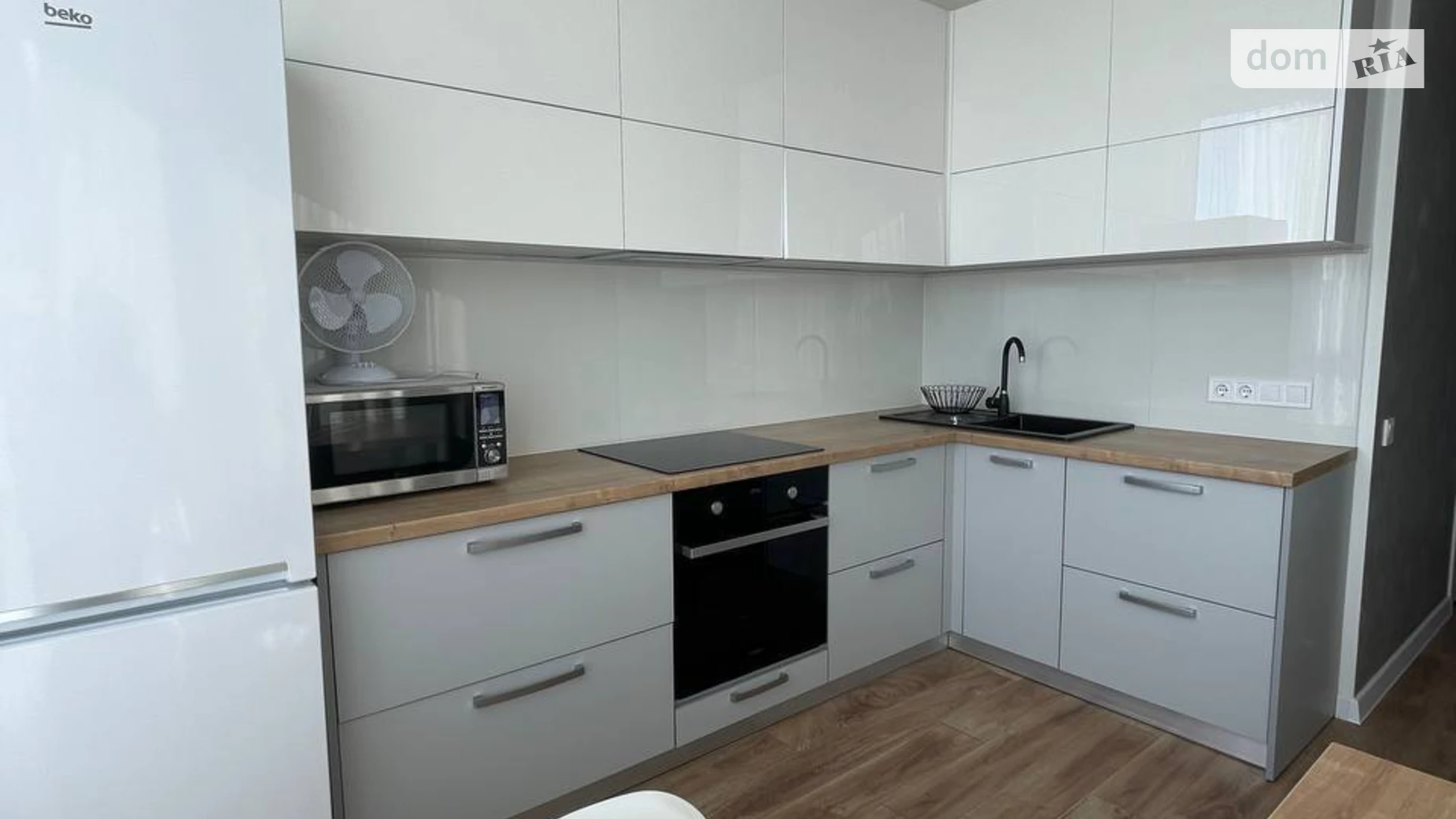 Сдается в аренду 1-комнатная квартира 43 кв. м в Львове, ул. Линкольна Авраама - фото 3