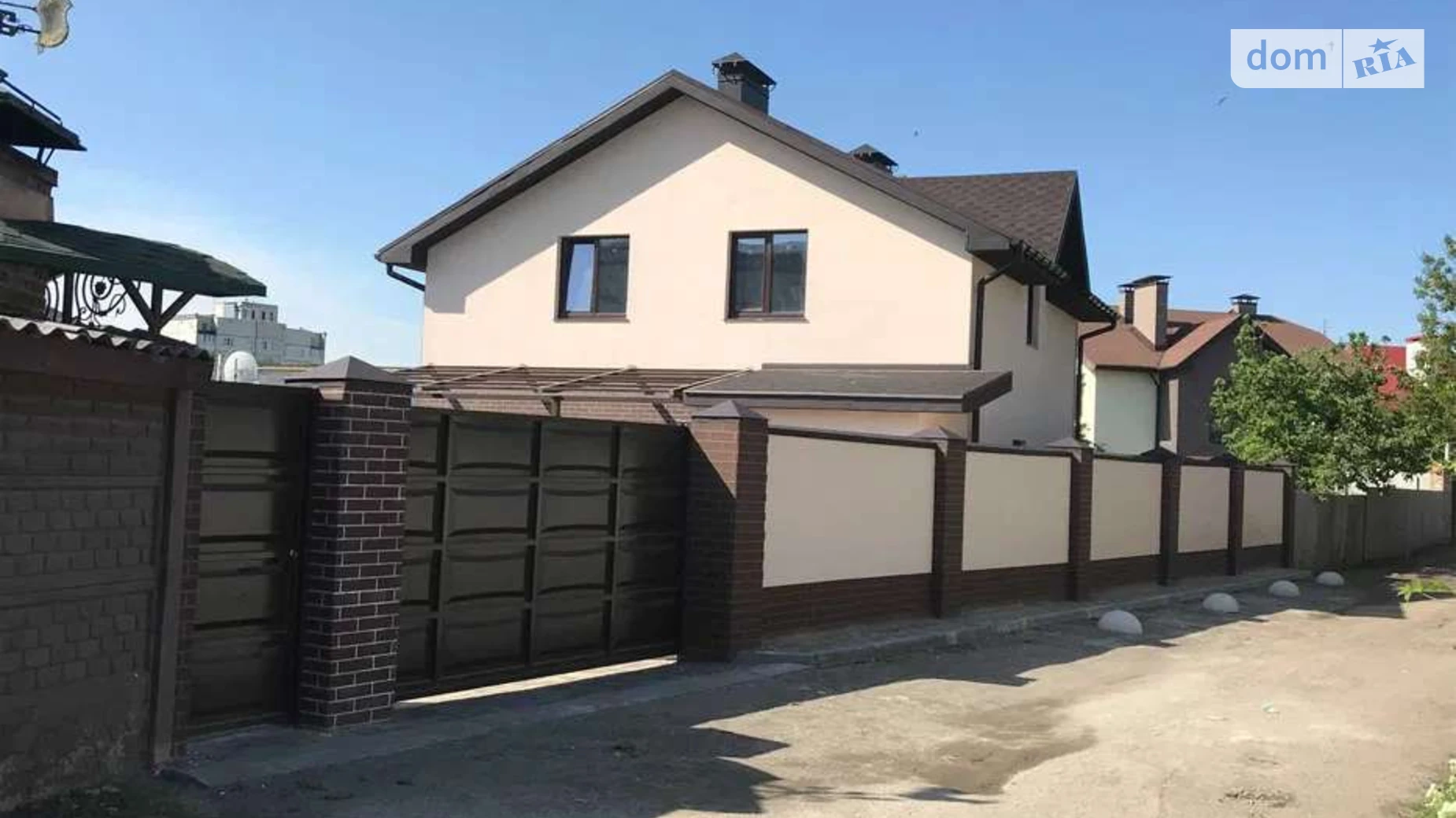 Продается дом на 2 этажа 140 кв. м с мансардой, цена: 125000 $ - фото 2