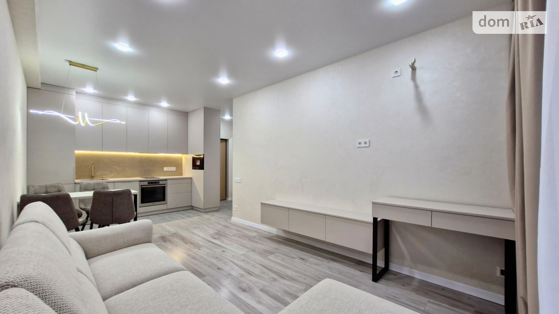 Продается 1-комнатная квартира 42 кв. м в Киеве, ул. Михаила Максимовича, 26Д - фото 3