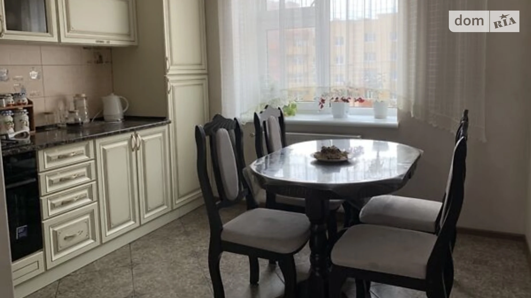 2-комнатная квартира 67 кв. м в Тернополе, ул. Генерала Мирона Тарнавского - фото 2