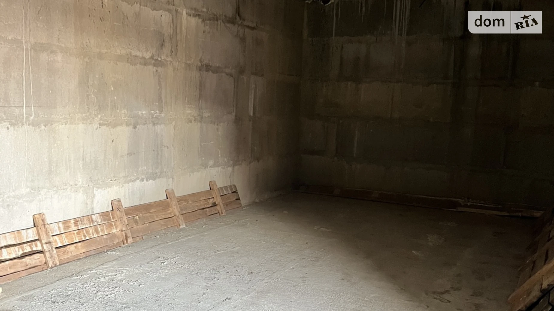 Сдается в аренду отдельно стоящий гараж под легковое авто на 25 кв. м, цена: 5000 грн - фото 5