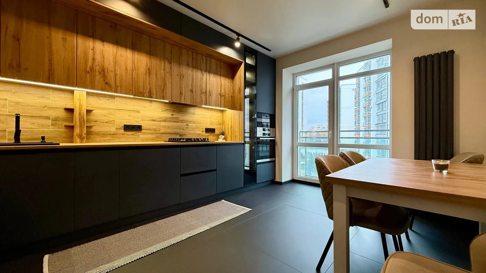 Продается 2-комнатная квартира 62.1 кв. м в Ивано-Франковске, ул. Гетьмана Ивана Мазепы - фото 2