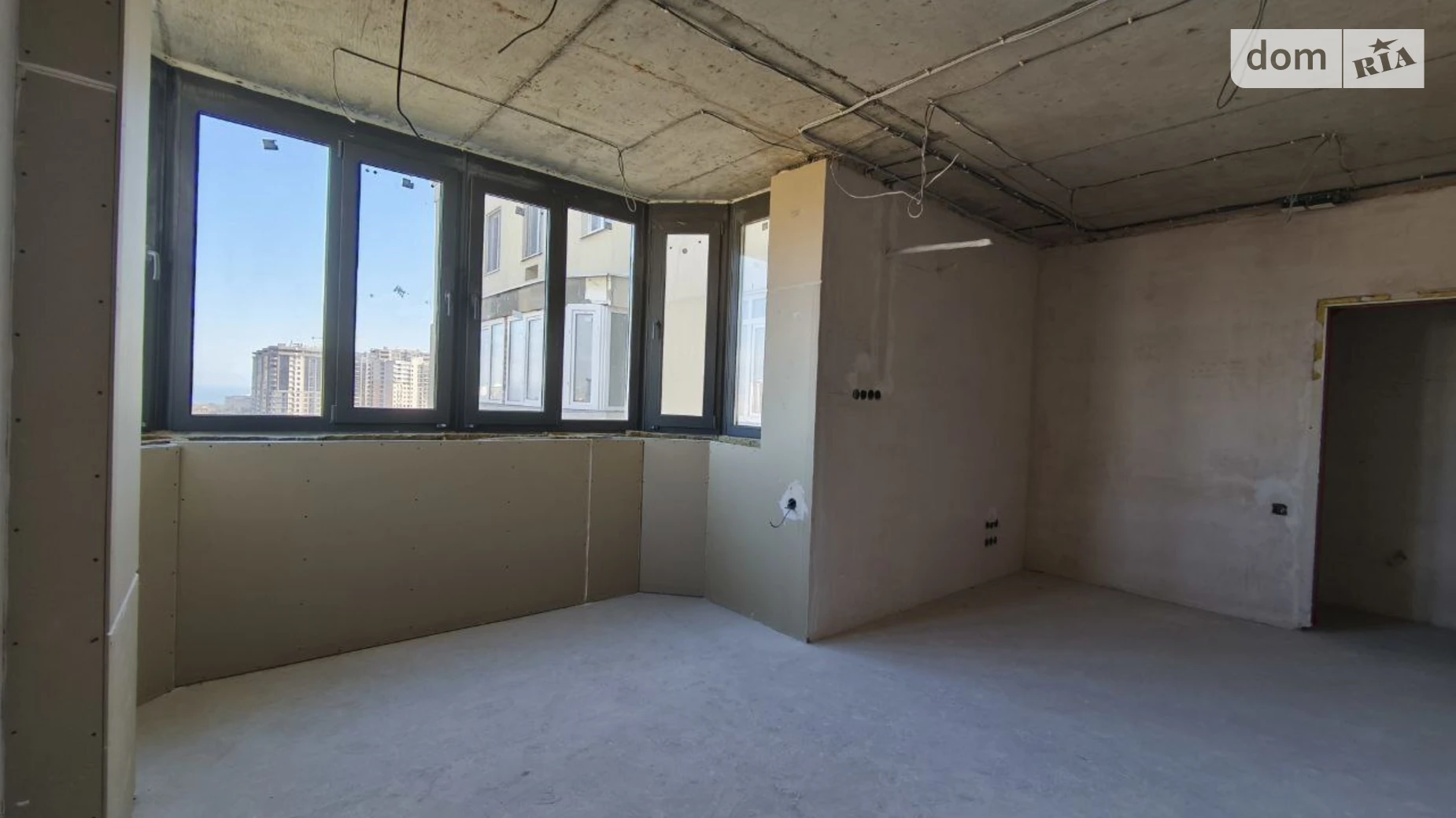 Продается 4-комнатная квартира 143.4 кв. м в Одессе, ул. Солнечная - фото 3