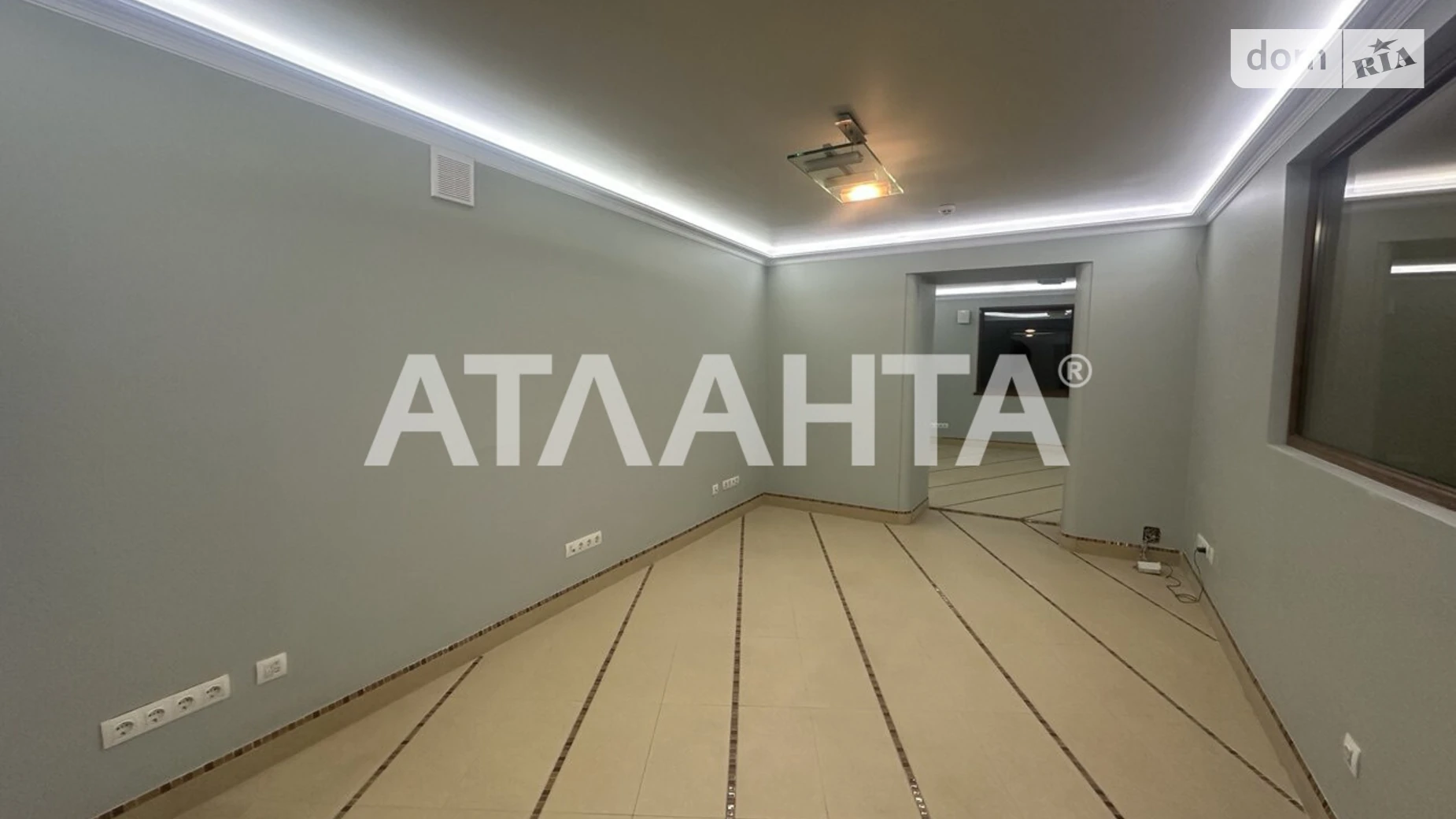 Сдается в аренду офис 61 кв. м в бизнес-центре, цена: 600 $ - фото 4
