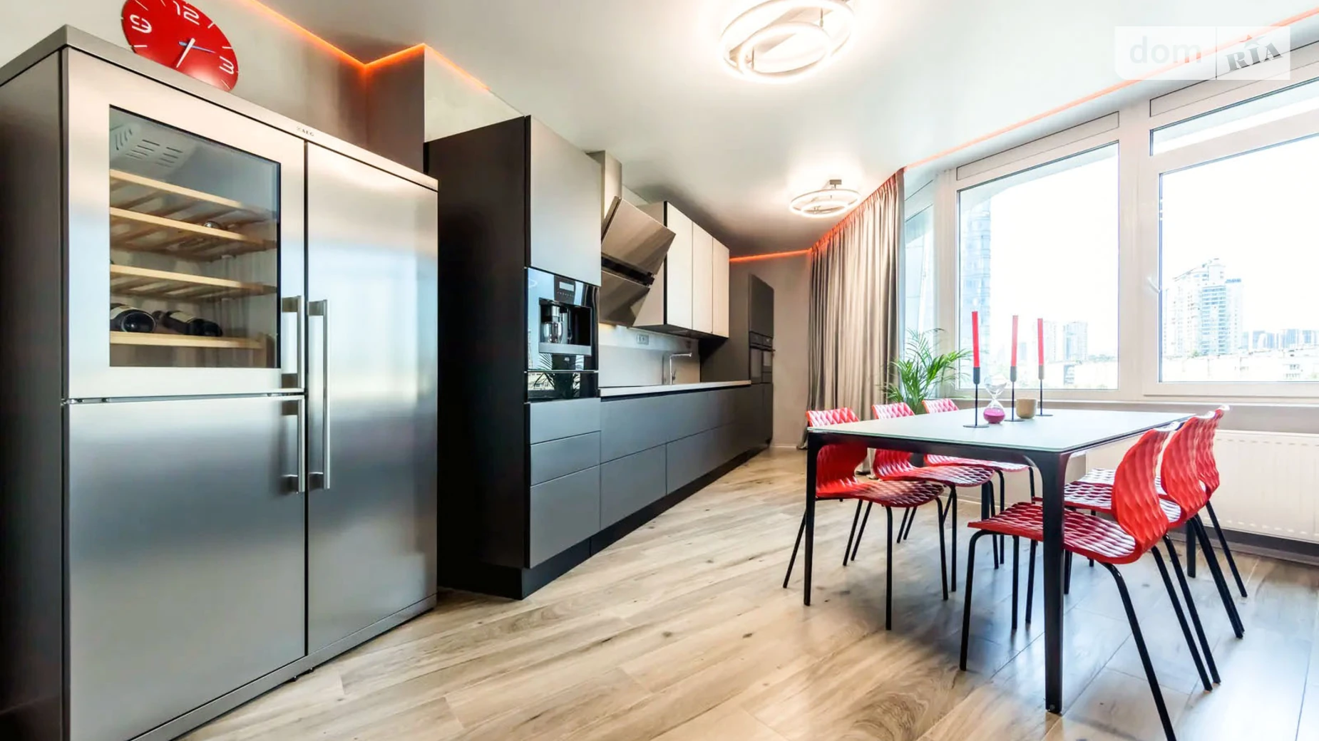 Продается 4-комнатная квартира 117 кв. м в, цена: 259900 $ - фото 2