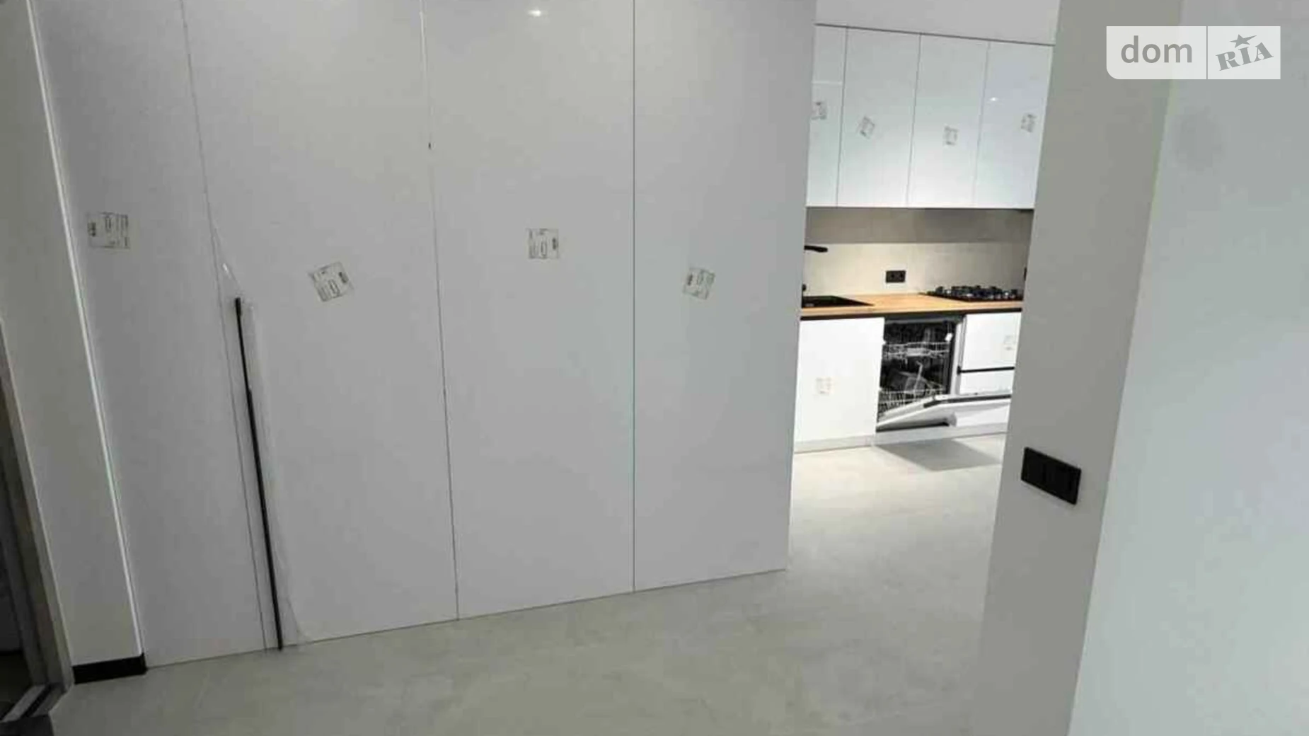 Продается 1-комнатная квартира 43.1 кв. м в Львове, ул. Миклеша Карла, 19 - фото 4