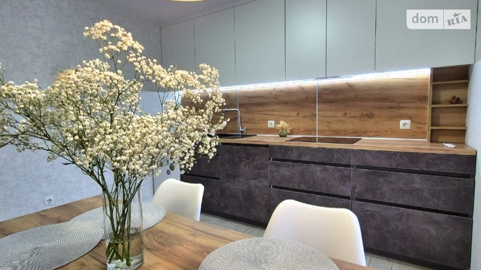 Продается 2-комнатная квартира 69.9 кв. м в Черкассах, ул. Смелянская - фото 2