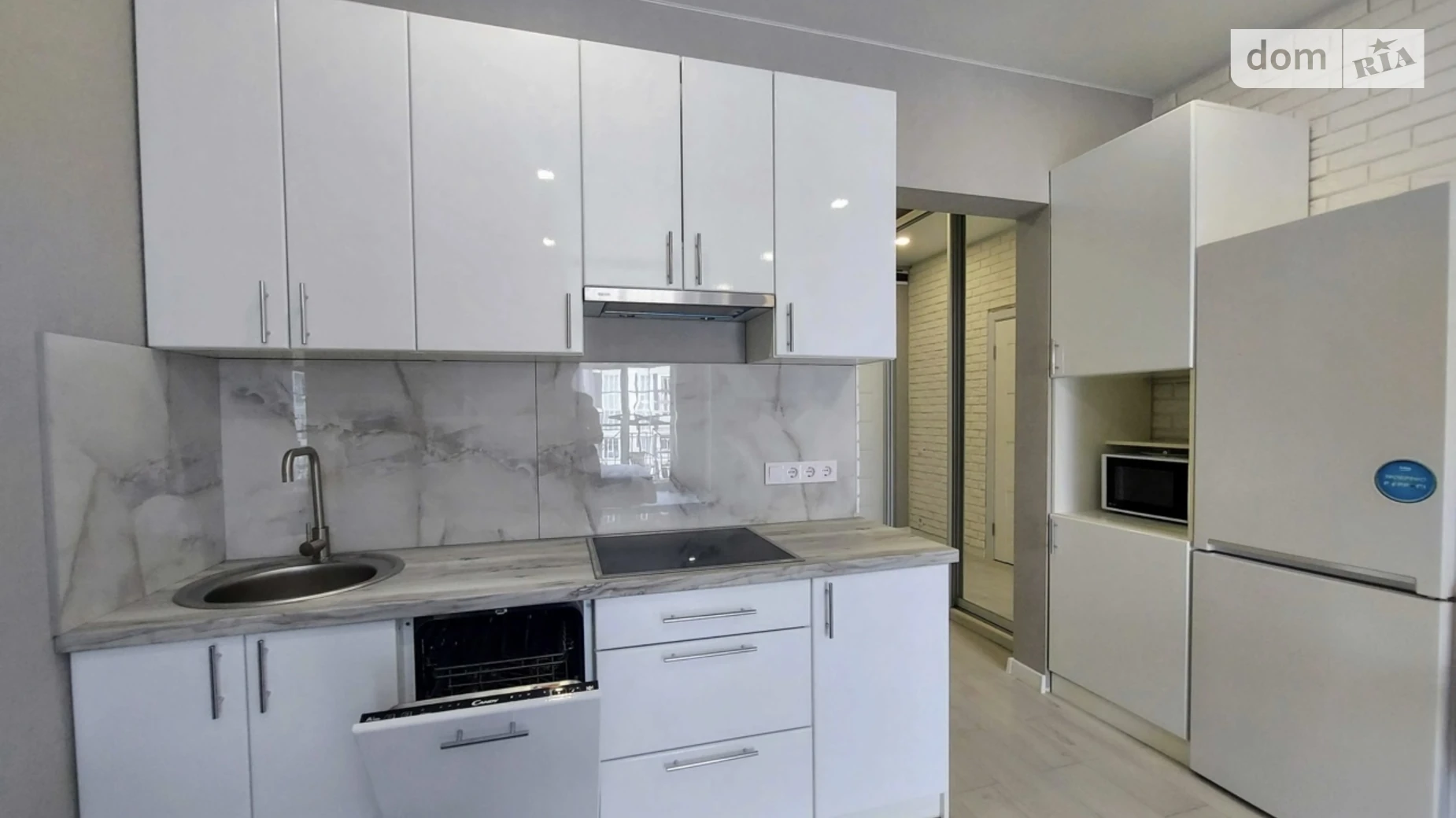 Продается 1-комнатная квартира 40 кв. м в Киеве, ул. Михаила Максимовича, 26Б - фото 5